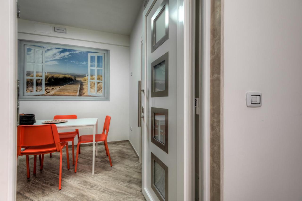 Cento Passi Dal Mare By Latuapuglia Apartment San Pietro in Bevagna Bagian luar foto