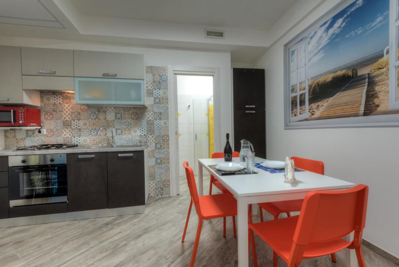 Cento Passi Dal Mare By Latuapuglia Apartment San Pietro in Bevagna Bagian luar foto