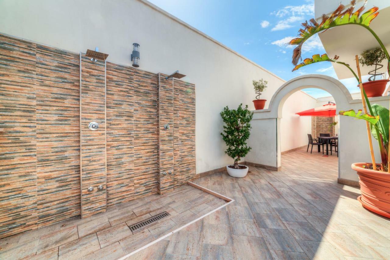 Cento Passi Dal Mare By Latuapuglia Apartment San Pietro in Bevagna Bagian luar foto
